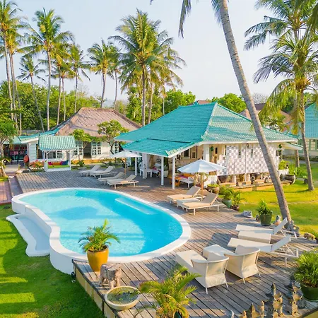 Scuba Seraya Resort